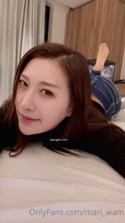 【黄先生探花】包臀裙妹子，骑身上调情镜头前扣逼口交抱起来操